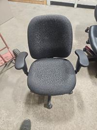 Lot 70 - Chair